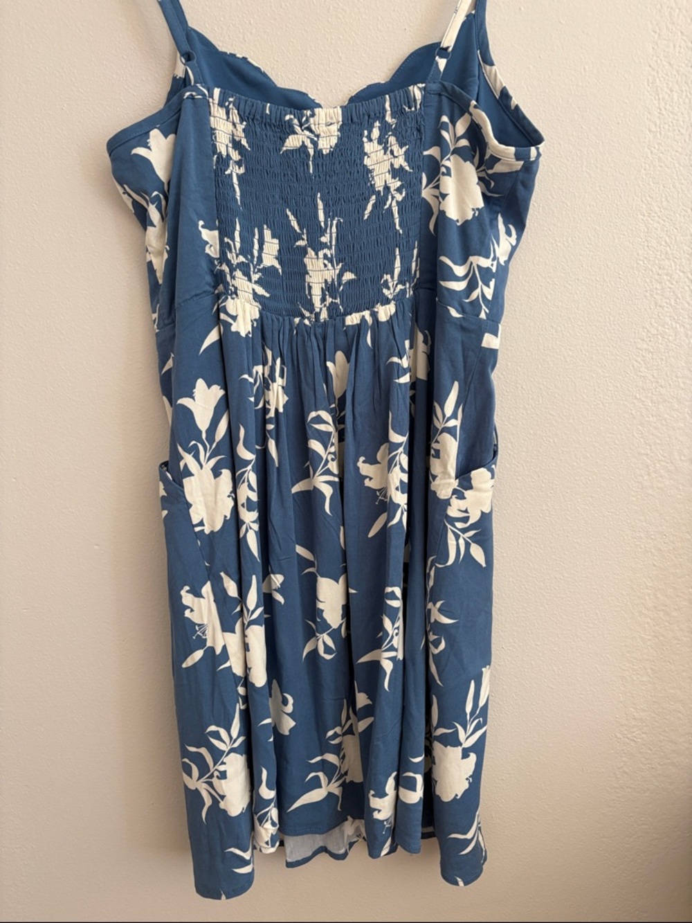 41 Hawthorn Blue and White Floral Spaghetti Strap Dress - Picture 5 of 6